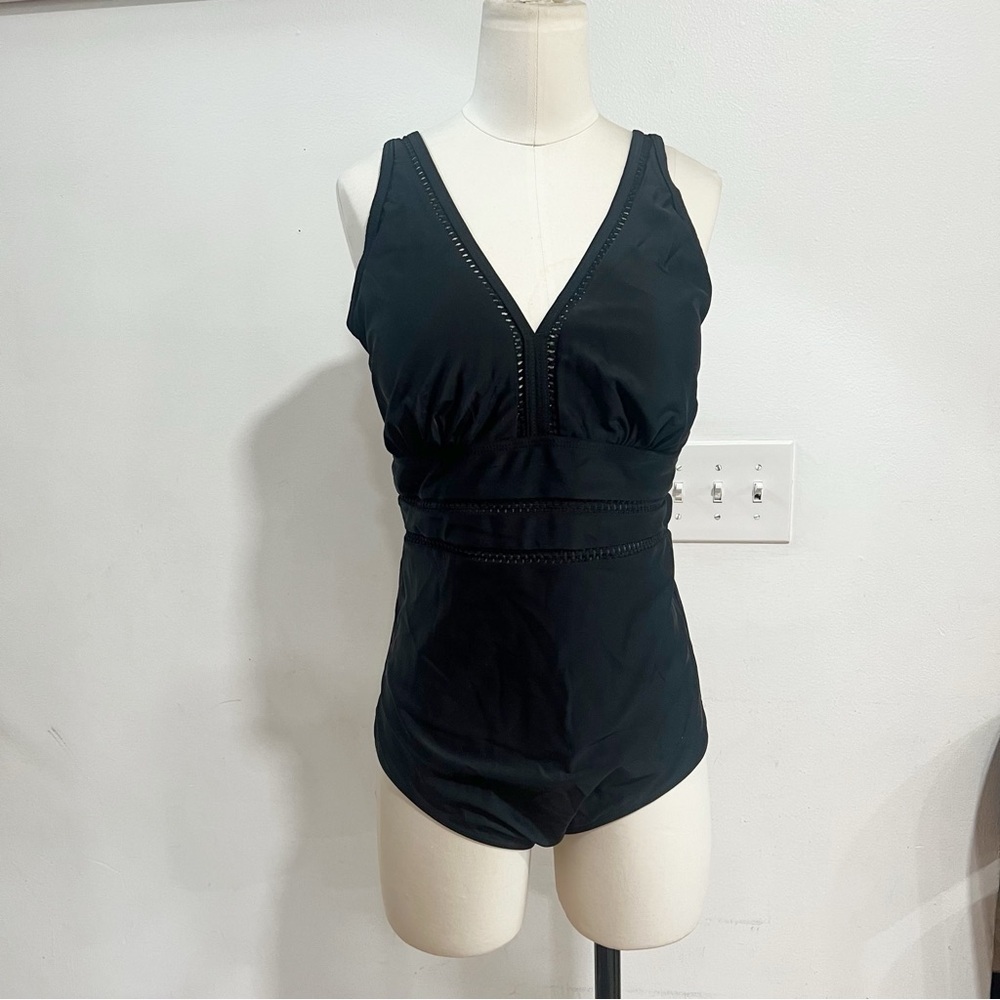 Daci‎ Women’s Classic One Piece Black Swimsuit